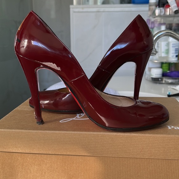 Burgundy Louboutin pumps AUTHENTIC - Picture 3 of 8